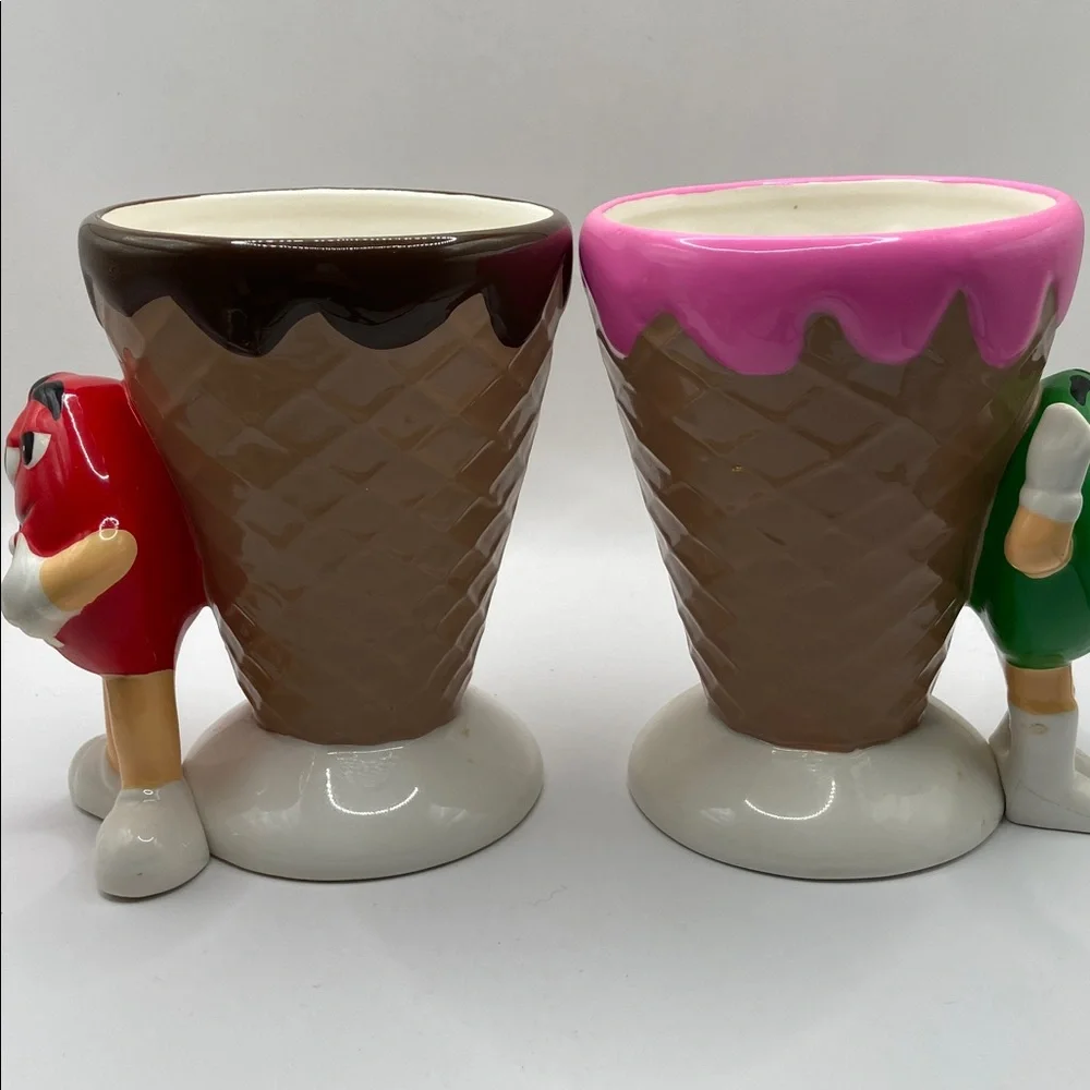Galerie M&M’s Ceramic Waffle Cone Ice Cream Cup Red & Green Set of 2